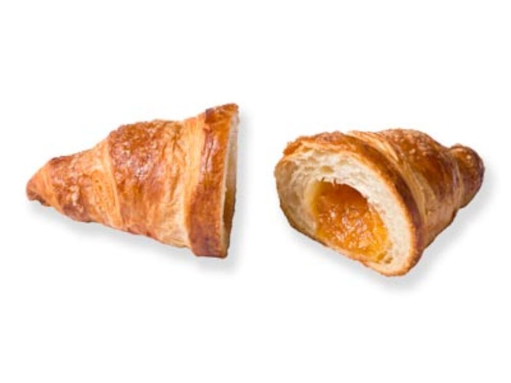 225464_Premium Abrikozen Croissant 95g Open_LR_crop